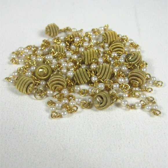 Goldtone Imitation Pearl Necklace Honeycomb Shape Charms 60 inch Vintage STYLE - Picture 8 of 8